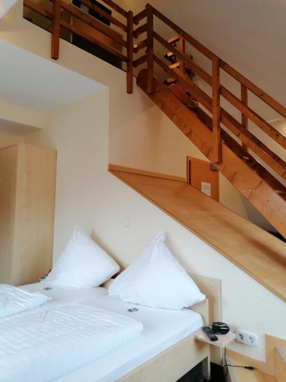 Landgasthof Niebler Adelsdorf Eksteriør billede